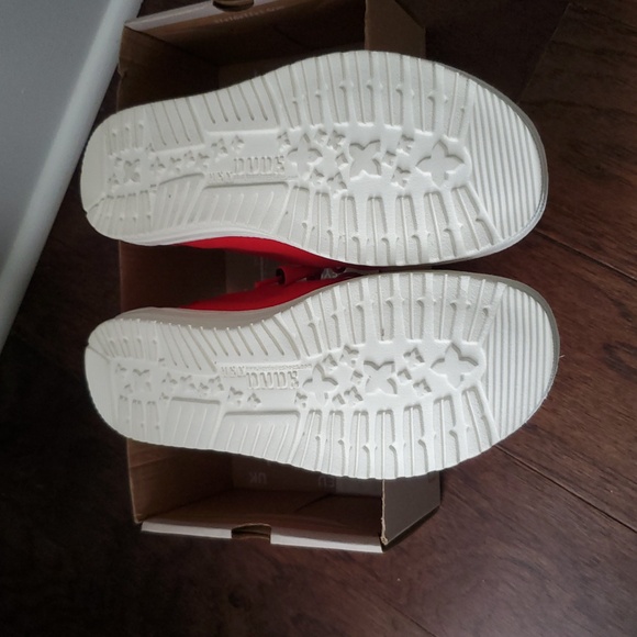 HEY DUDE WENDY RED - Picture 5 of 5